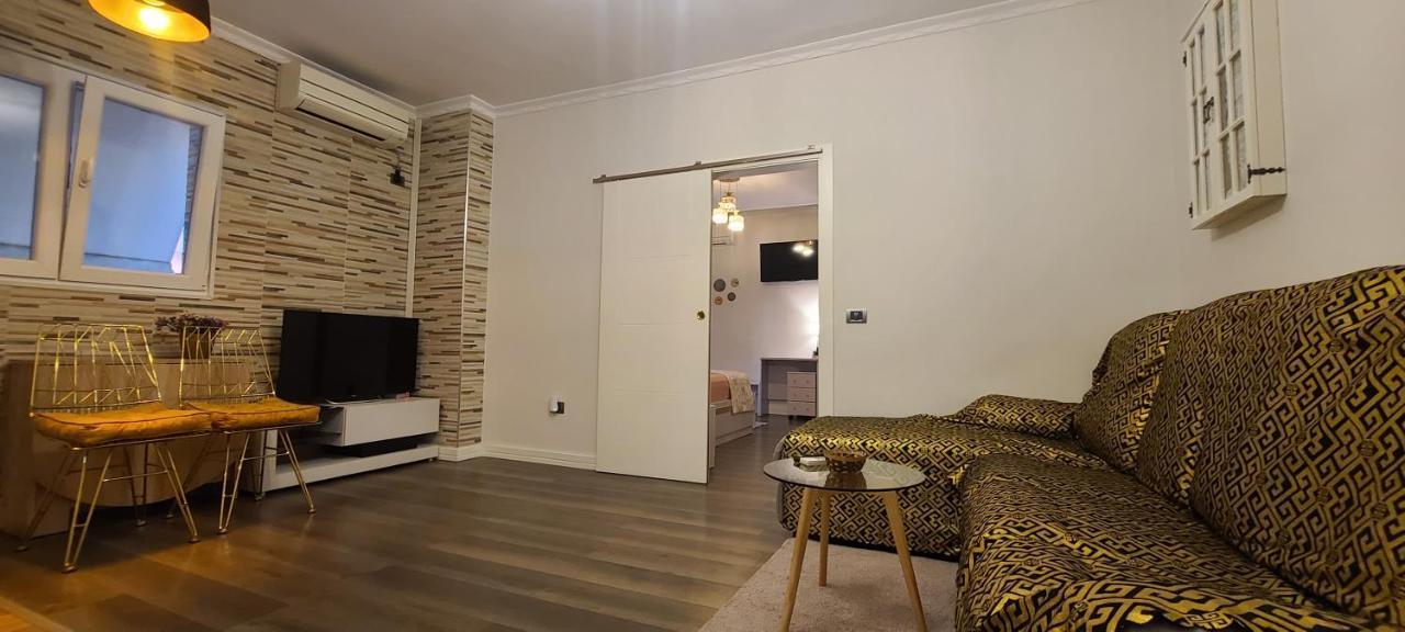 Oro Apartments ติรานา ภายนอก รูปภาพ