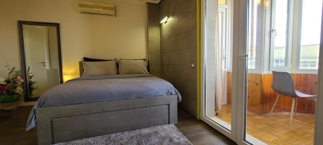 Oro Apartments ติรานา ภายนอก รูปภาพ